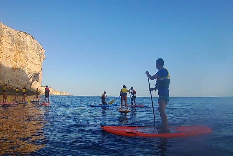 Rota de paddle surf por Cales Coves