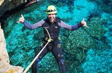 Senderismo, rápel y espeleología en Cala Falcó