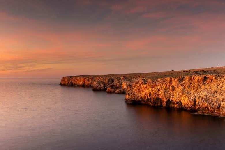 Acantilados de la costa menorquina 