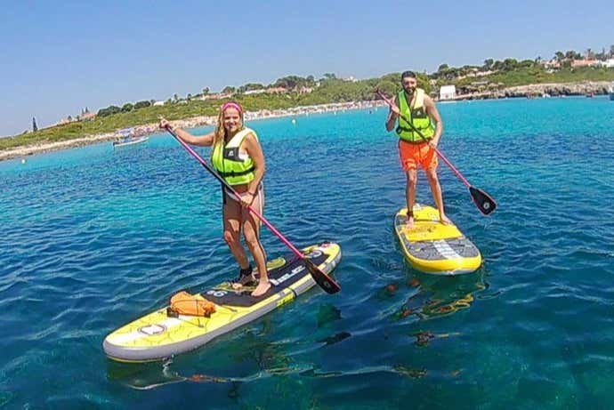 Remando sul mar Mediterraneo