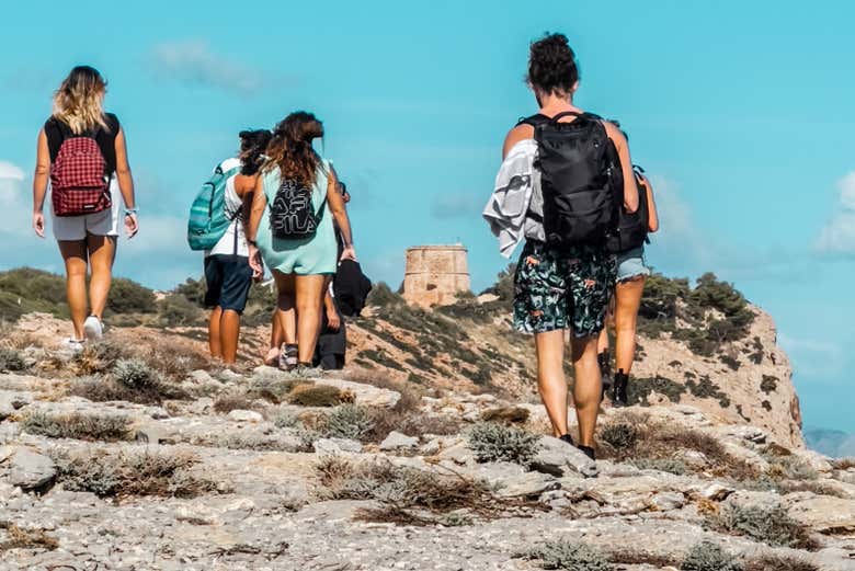 Caminhando em direção a Cala des Matzoc
