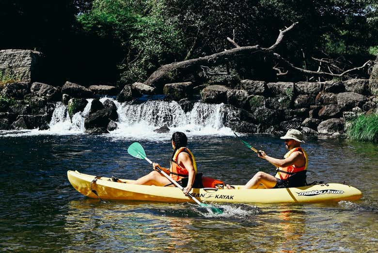 Vous contemplerez de petites cascades sur le parcours