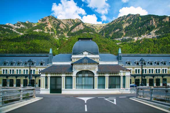 Visite guidée de la gare de Canfranc