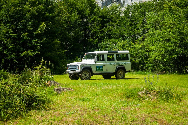 Recorriendo en jeep el interior de Asturias
