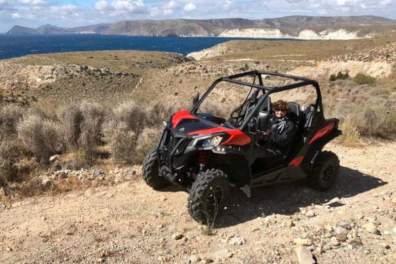 En buggy por la costa de Almería