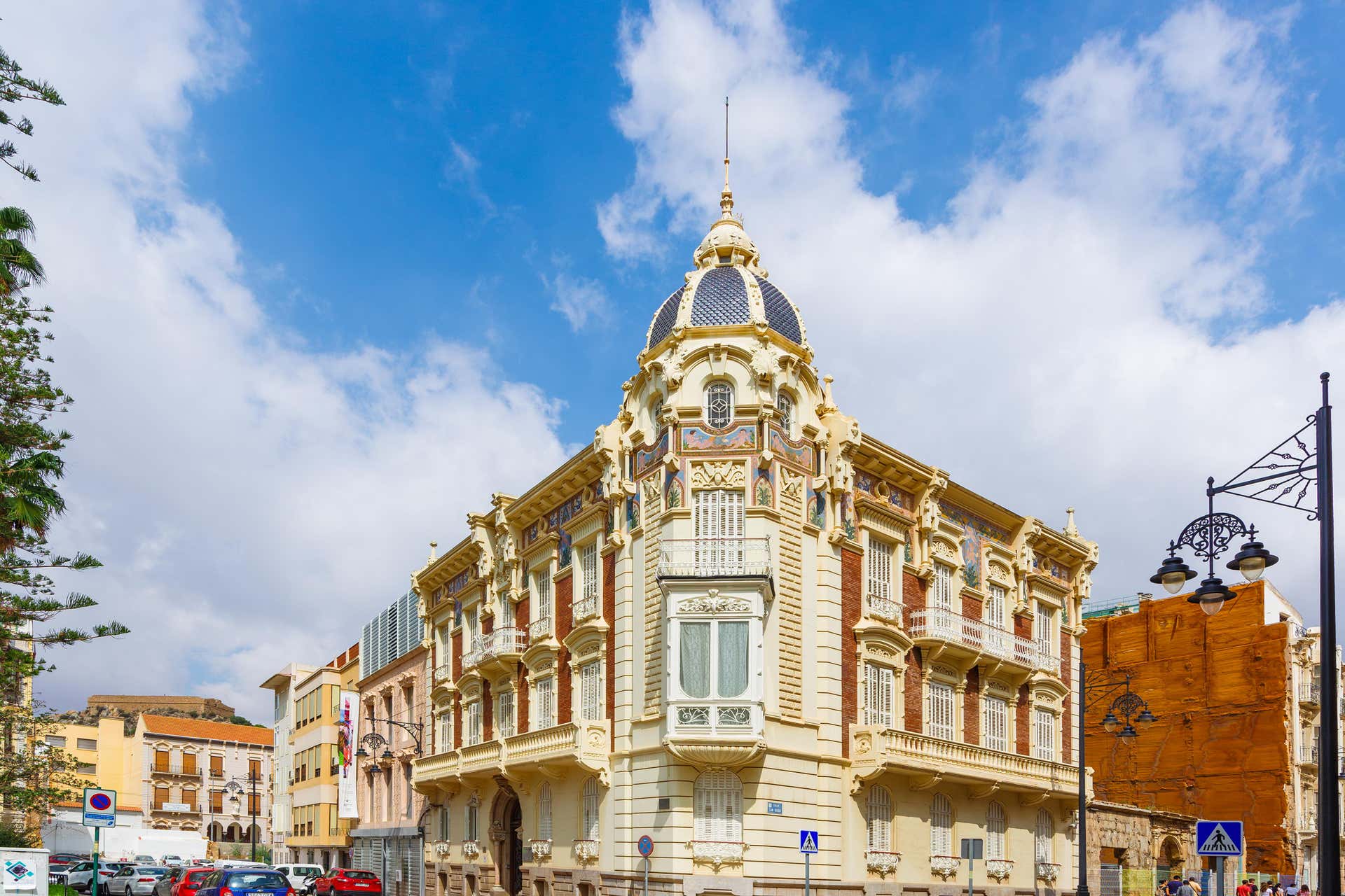 Tour por la Cartagena modernista + Museo Foro Romano Molinete