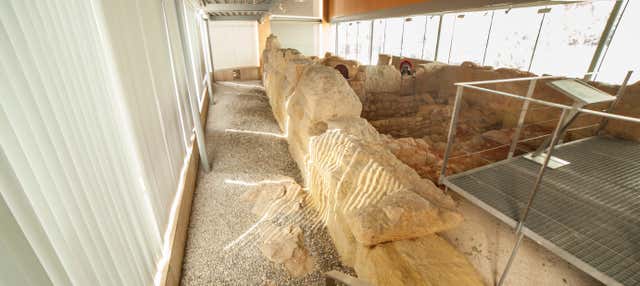 Entrada al Centro de Interpretación de la Muralla Púnica