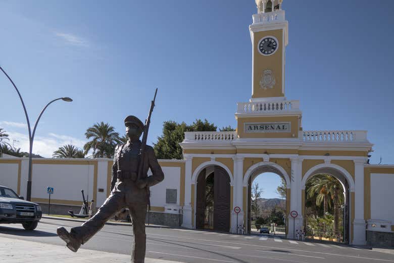 Porta do Arsenal Militar em Cartagena