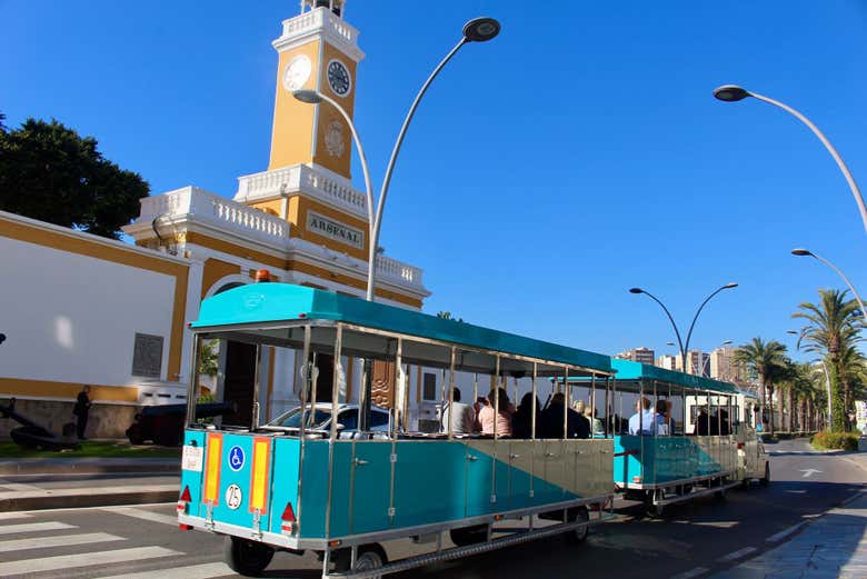 Il treno turistico in giro per Cartagena