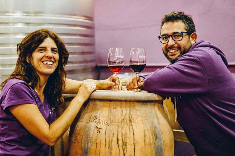 Disfrutando del vino de las bodegas Gratias