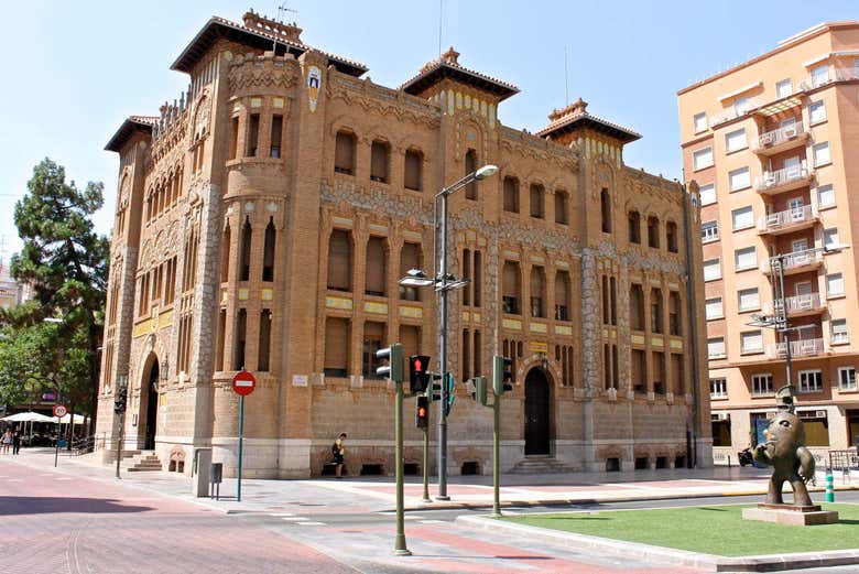 Oficina de Correos en la Plaza de Tetuán de Castellón