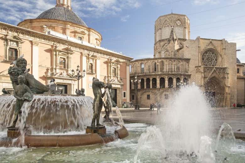 Plaza de la Virgen in Valencia