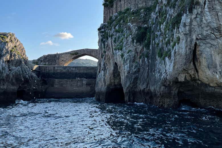 Puente de piedra de Castro Urdiales
