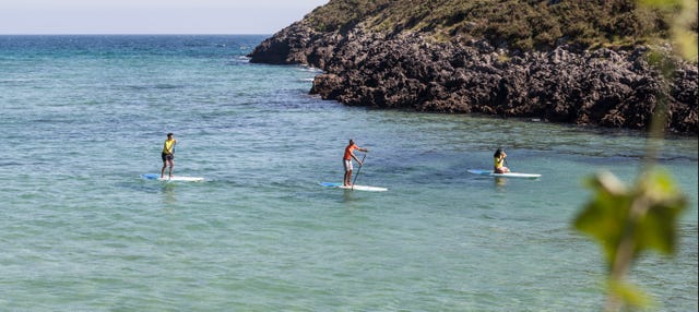 Tour en paddle surf por la costa de Llanes