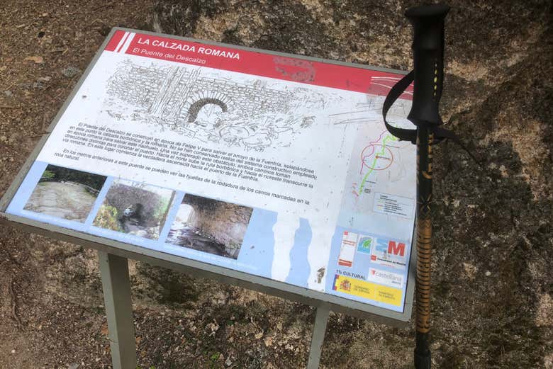Carteles informativos de la antigua calzada romana