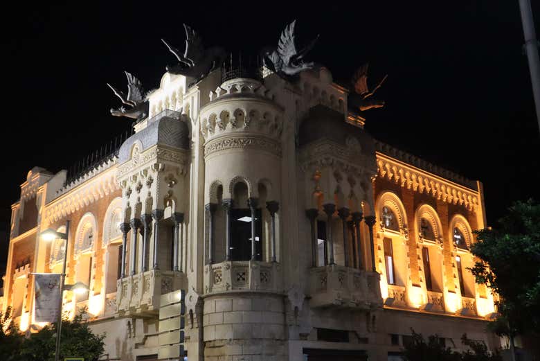 La Casa de los Dragones es una de las más misteriosas de Ceuta