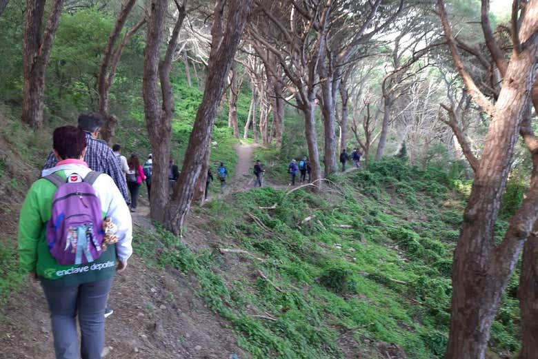 Admirando los paisajes de la frontera entre Ceuta y Marruecos
