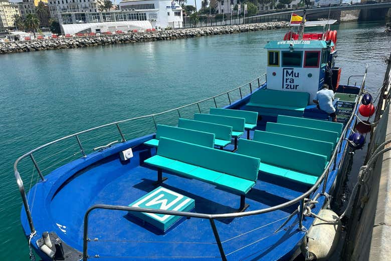 Le bateau sur lequel vous naviguerez dans la baie de Ceuta