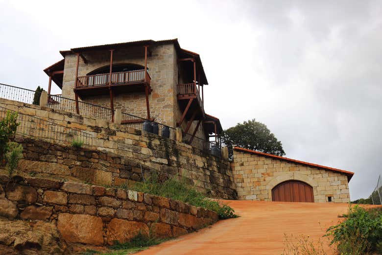 Exterior da adega Vía Romana