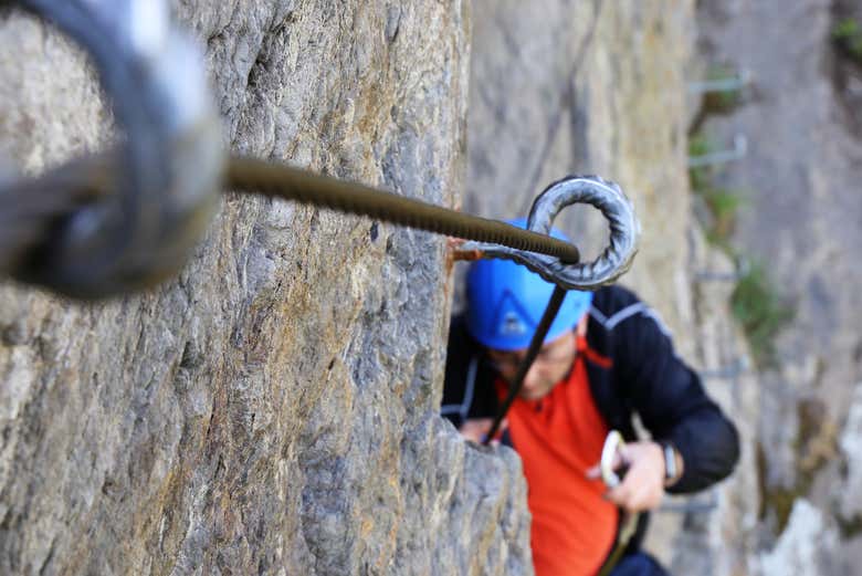 Seguendo la via ferrata