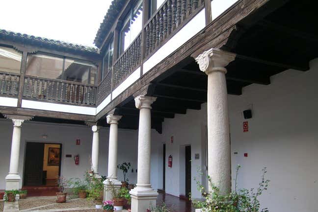 Visiting the López Villaseñor Museum