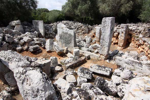 Visita guiada pelo sítio arqueológico de Son Catlar