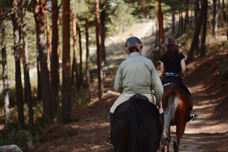 Enjoying the horse ride