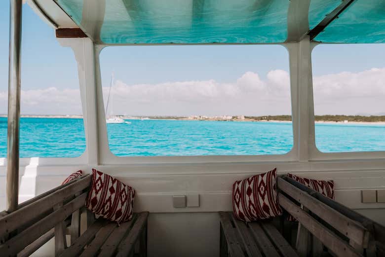 Vistas de la playa desde el barco