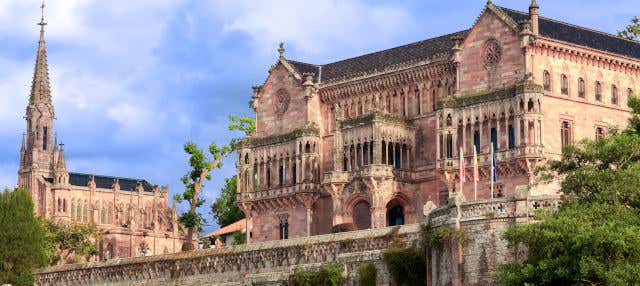 Visita guiada por Comillas