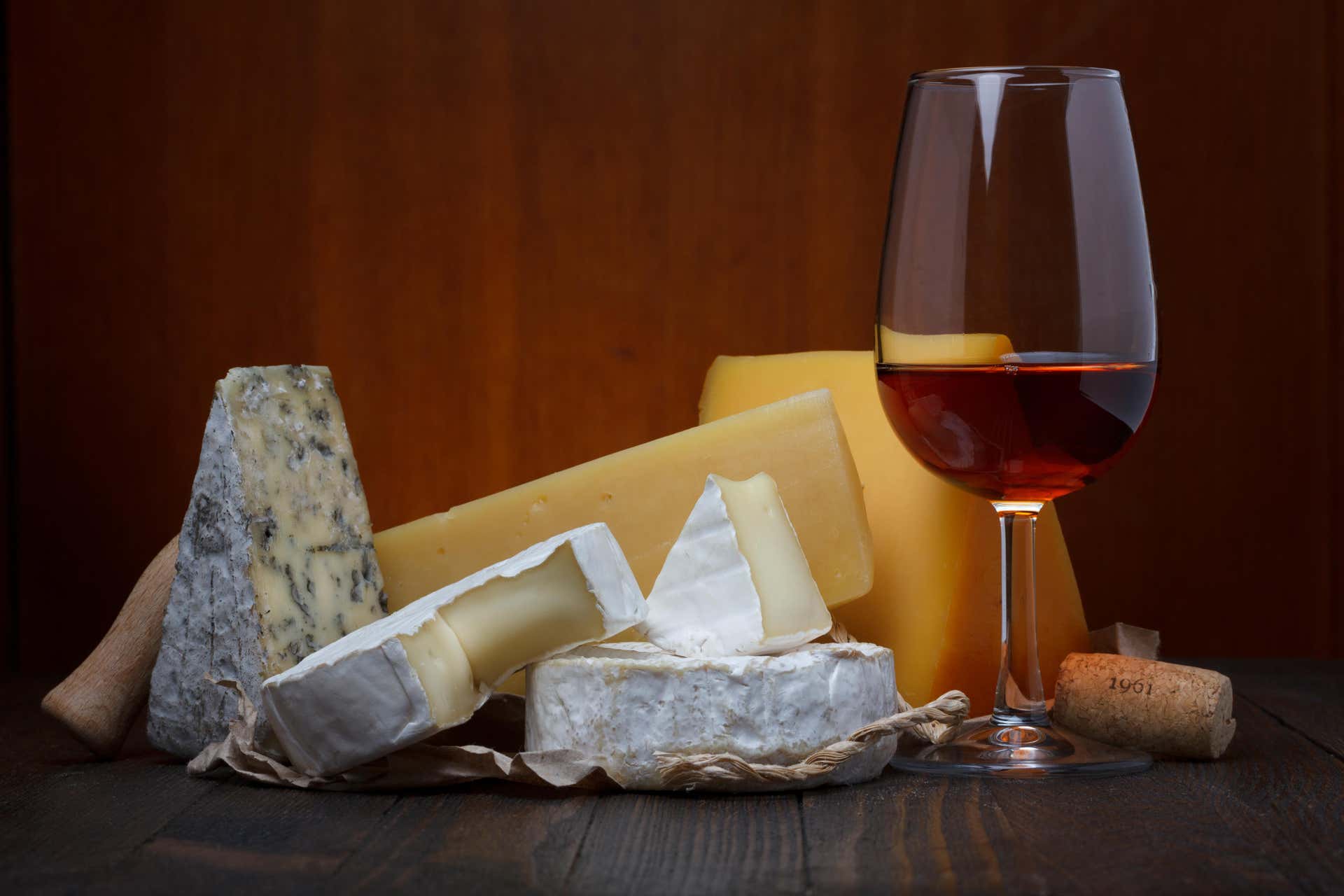 Cata de quesos y vinos en Córdoba