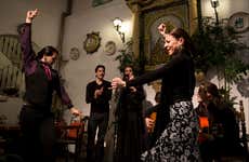 Espectáculo flamenco en el Patio de la Judería