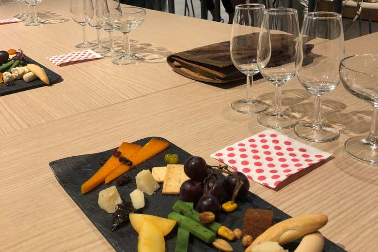 Cata de quesos y vinos