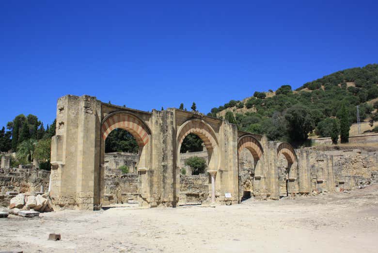 Arcos del yacimiento arqueológico Medina Azahara