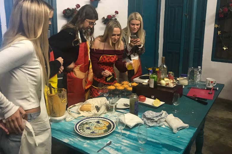 Disfrutando del taller de cocina