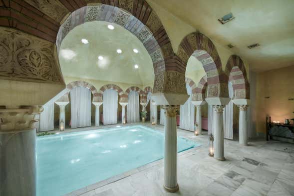 Hammam Al Ándalus, un baño en la historia