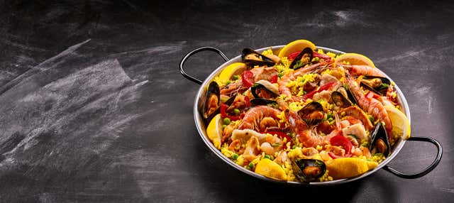 Taller de paella y salmorejo