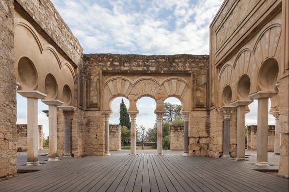 Visita guiada por Medina Azahara