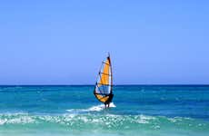 Corso di windsurf nelle lagune di El Cotillo