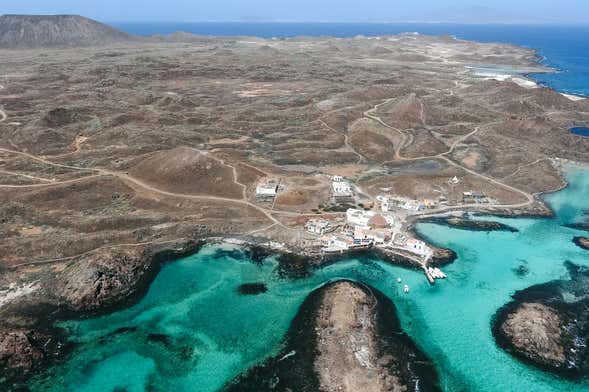 Ferry à ilha de Lobos saindo de Corralejo