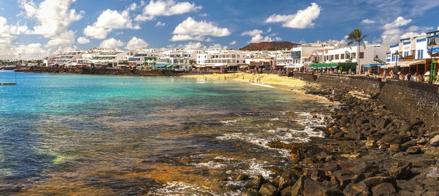 Lanzarote por libre en ferry desde Corralejo