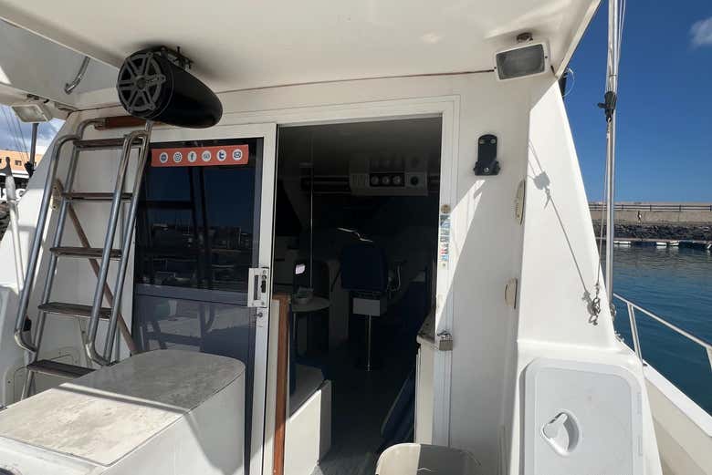 Have a bite to eat onboard a boat