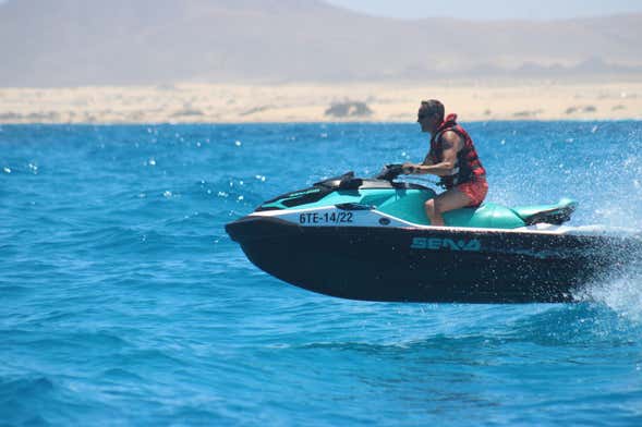 Tour di Corralejo e Isla de Lobos in moto d'acqua