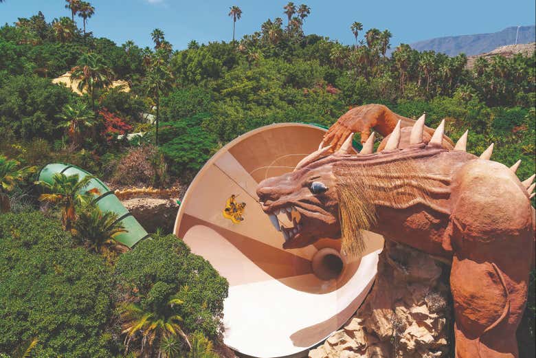 Siam Park cuenta con vertiginosas atracciones acuáticas