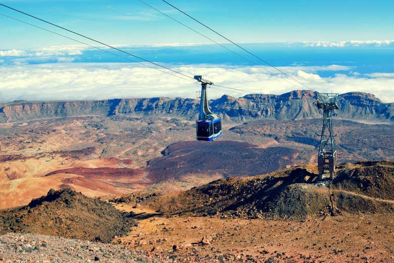 Mar de nuvens do teleférico do Teide