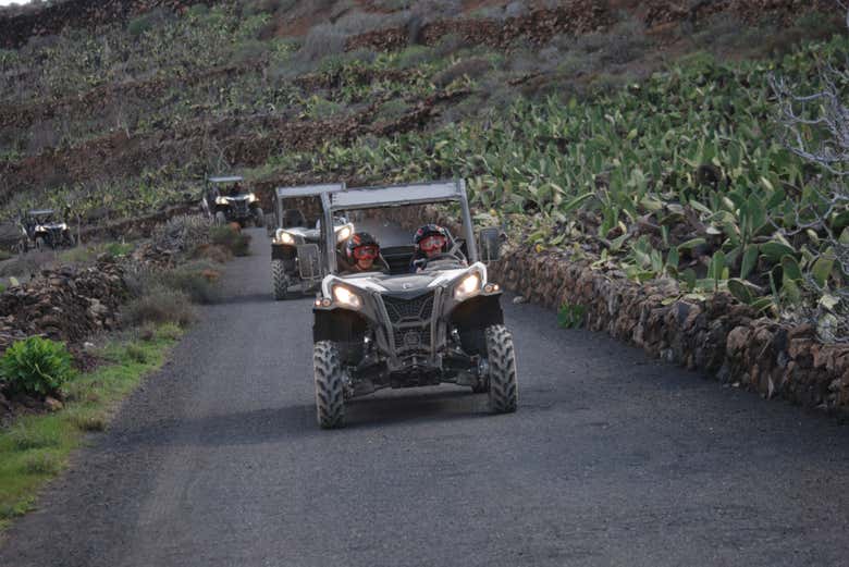 Aventura de buggy por Lanzarote
