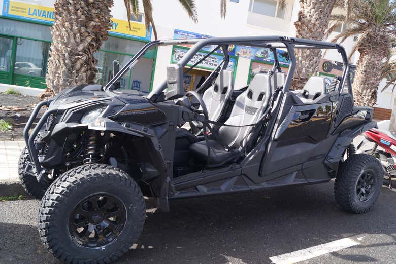 Uno de los buggys de cuatro plazas que pilotaremos