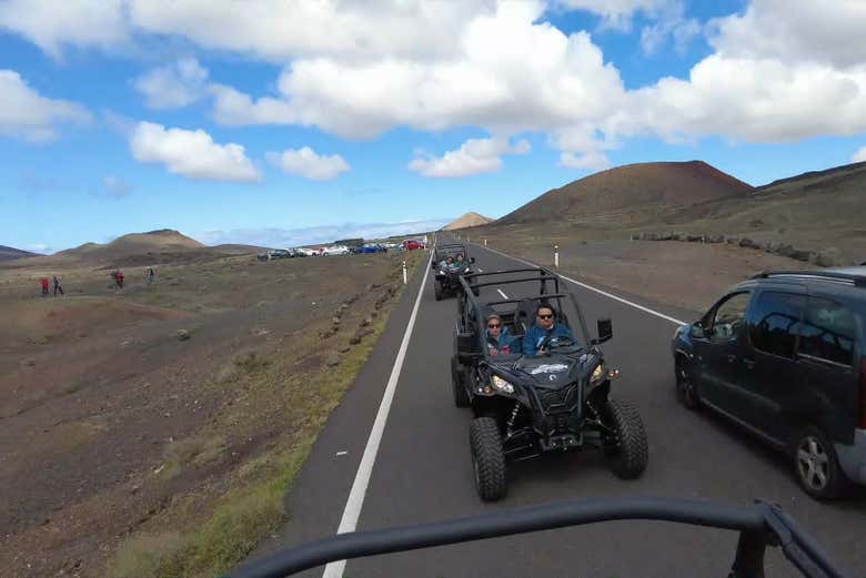 Atravesando en buggy el Parque Natural de Los Volcanes