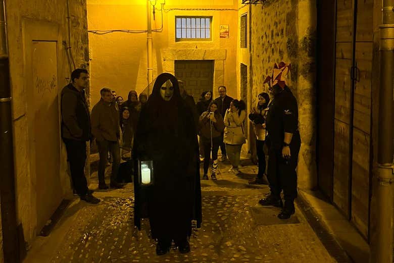 Os personagens que acompanharão o tour