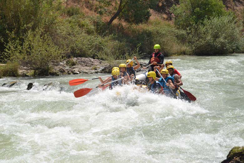 Encarando los rápidos del río Genil