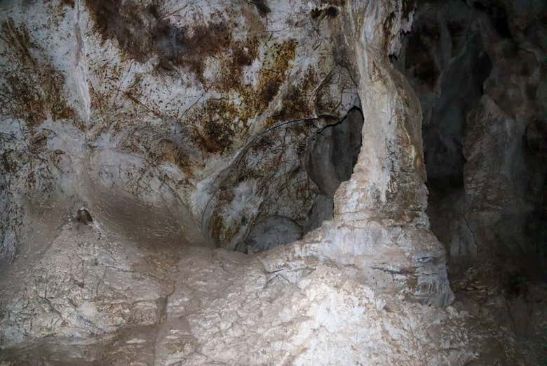 Descubriendo las grutas de Cuevas de San Marcos
